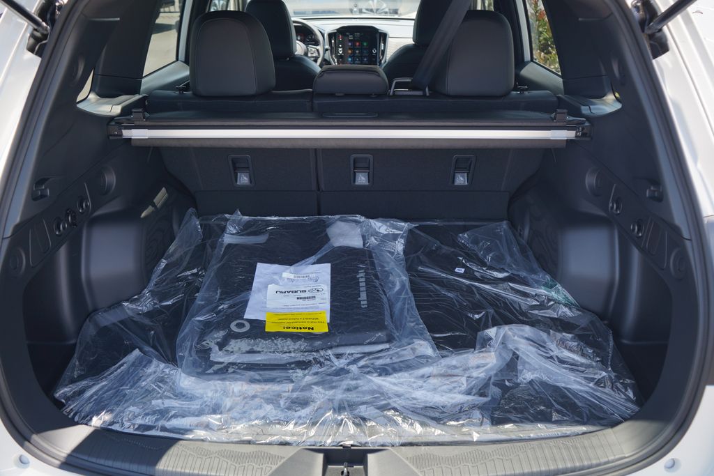 2025 Subaru Forester Sport 11