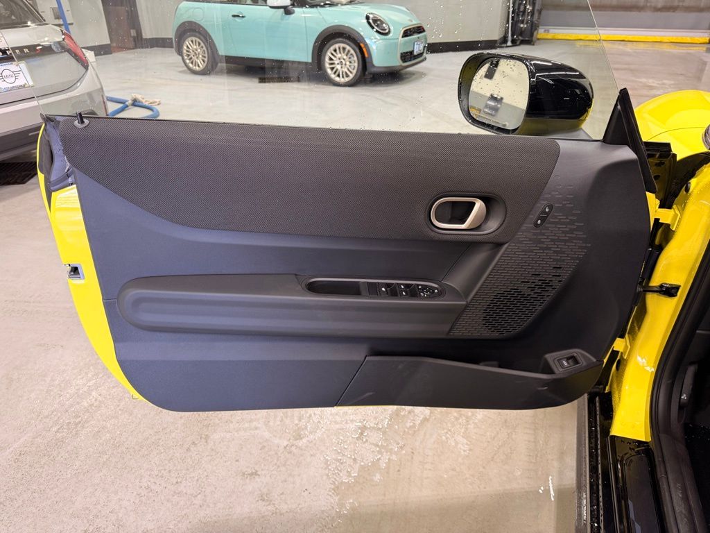 Thumbnail: 2026 MINI Cooper - 10