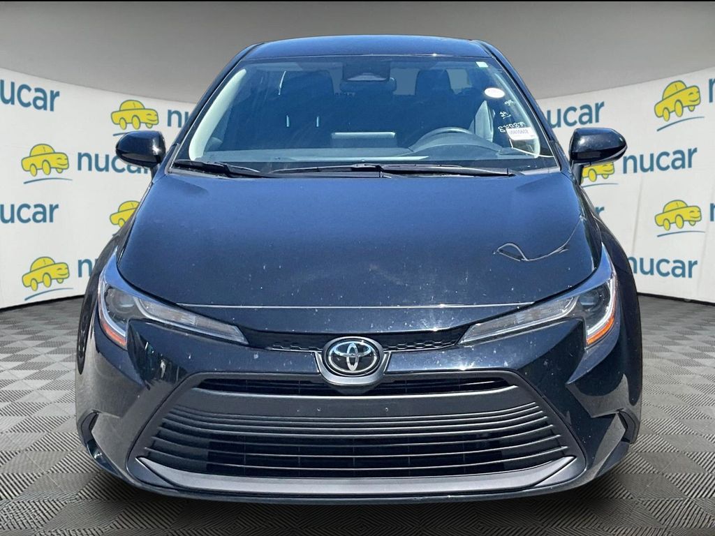2024 Toyota Corolla — photo 2