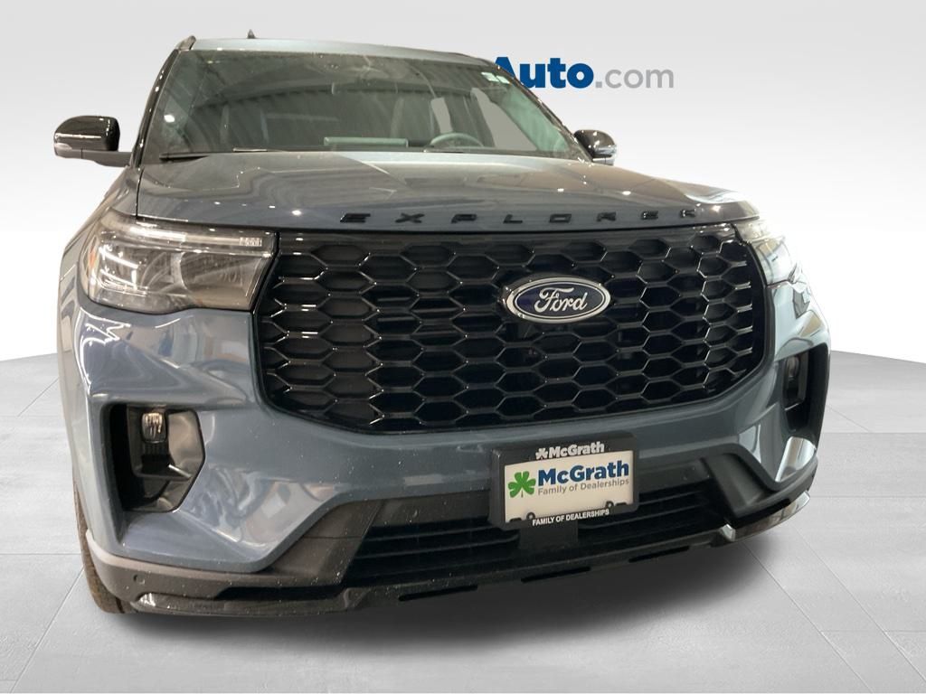 New 2026 Blue Ford ST-Line image 8