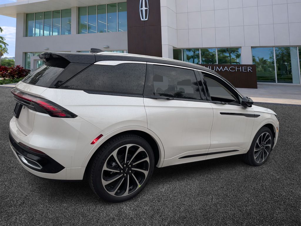 new 2026 Lincoln Nautilus car, priced at $82,905