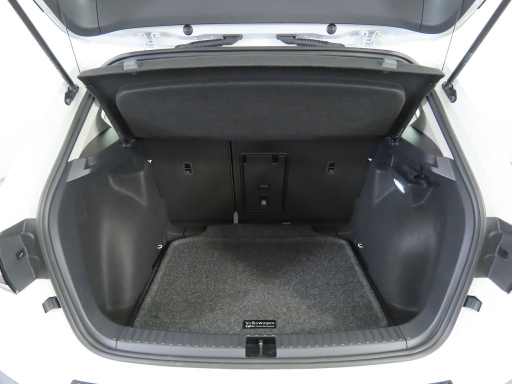 Thumbnail: 2026 Volkswagen Taos - 26