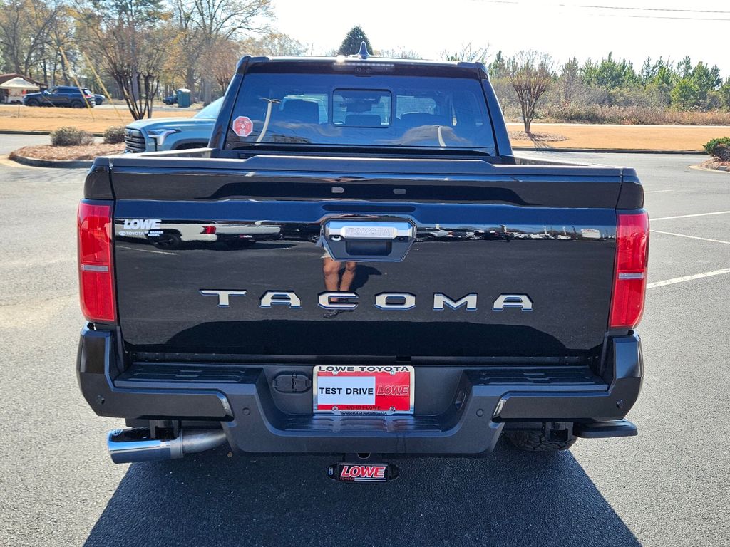 2025 Toyota Tacoma Limited - Photo 9