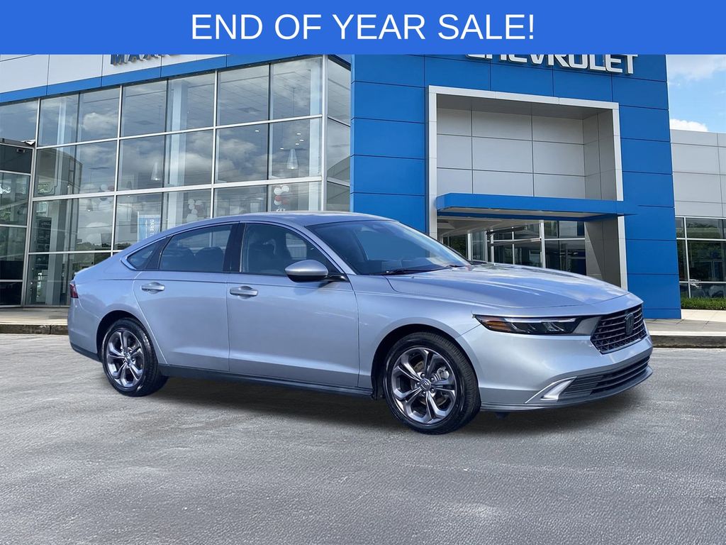 2023 Honda Accord EX's photo