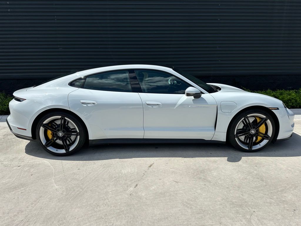 2020 Porsche Taycan 4S 8