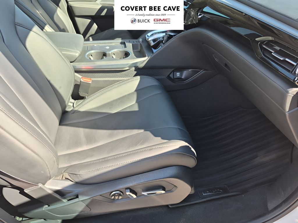 Used Car 2025 Acura Mdx  Base For Sale Under $50,000 In Austin, Texas