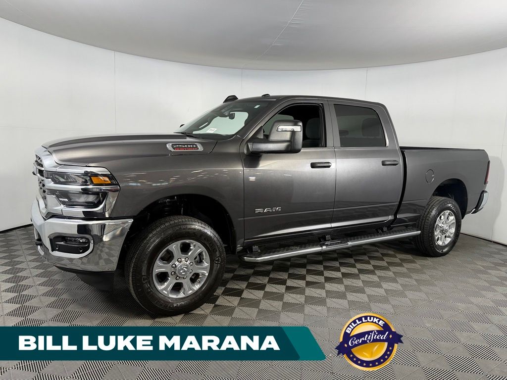  2025 RAM 2500 Big Horn Crew Cab 4WD   