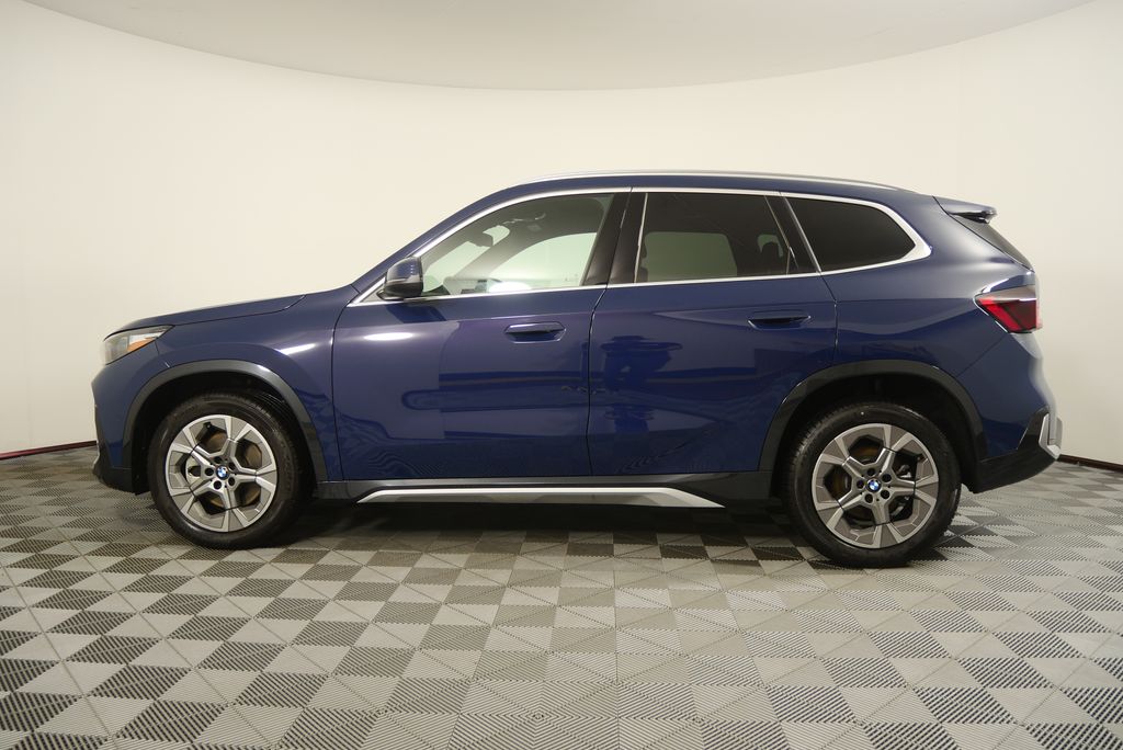Thumbnail: 2026 BMW X1 - 6