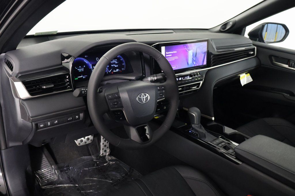 Thumbnail: 2025 Toyota Camry - 7