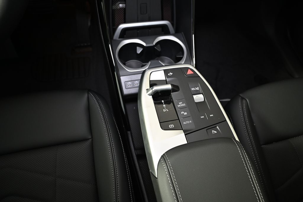 Thumbnail: 2026 BMW X1 - 19