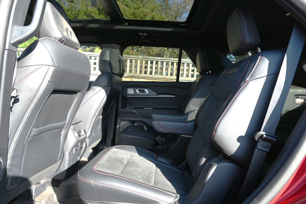 Thumbnail: 2025 Ford Explorer - 11