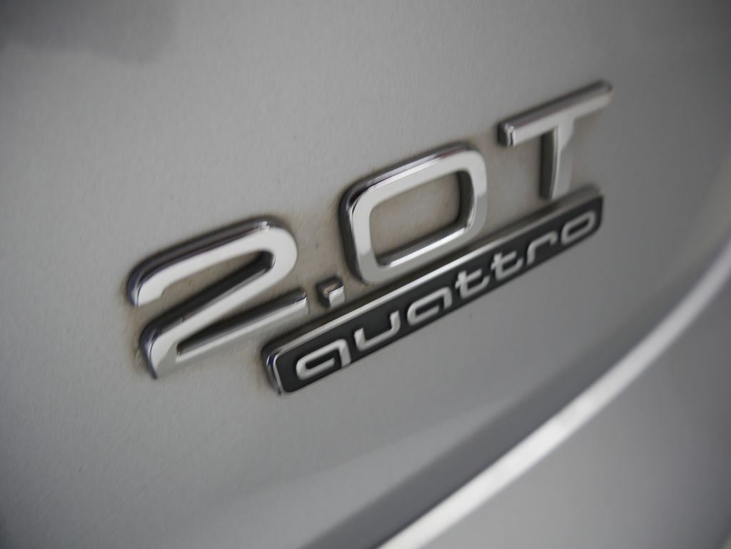 Thumbnail: 2018 Audi Q5 - 12