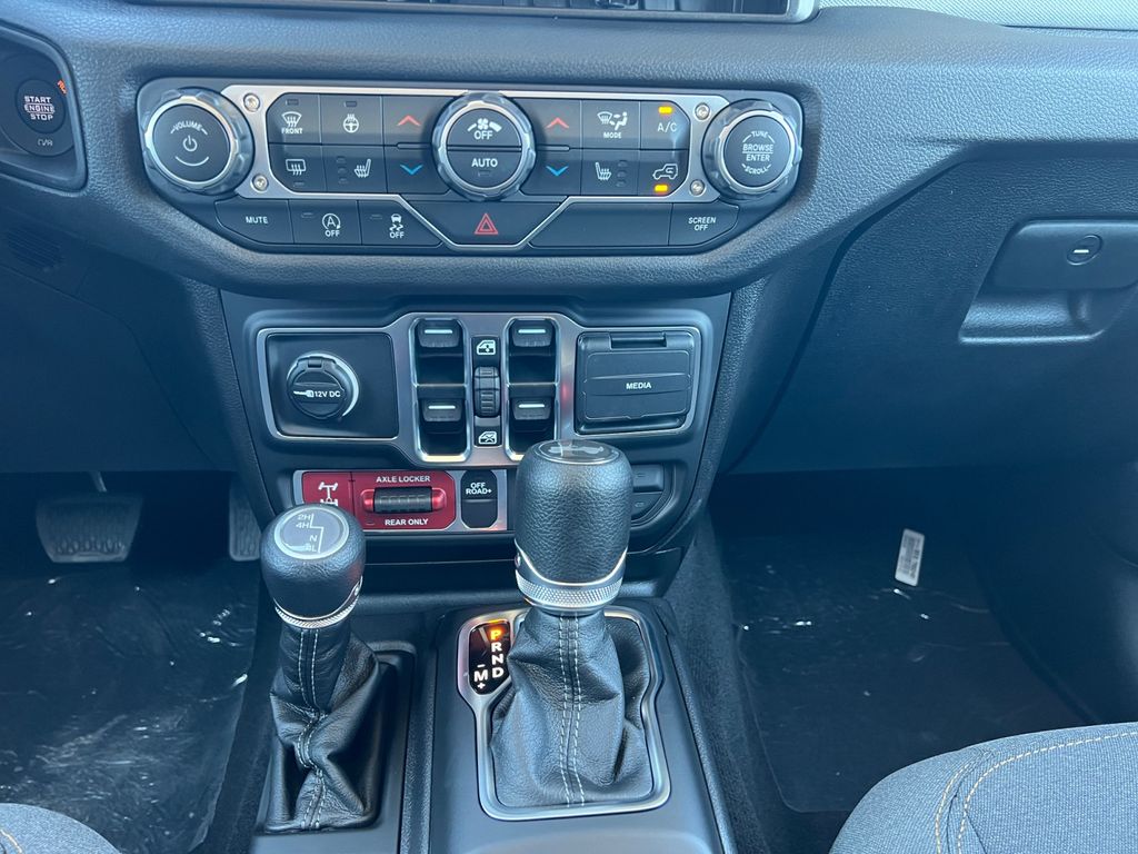 New Car 2025 Jeep Wrangler  Willys For Sale Under $50,000 In Taylor, Texas