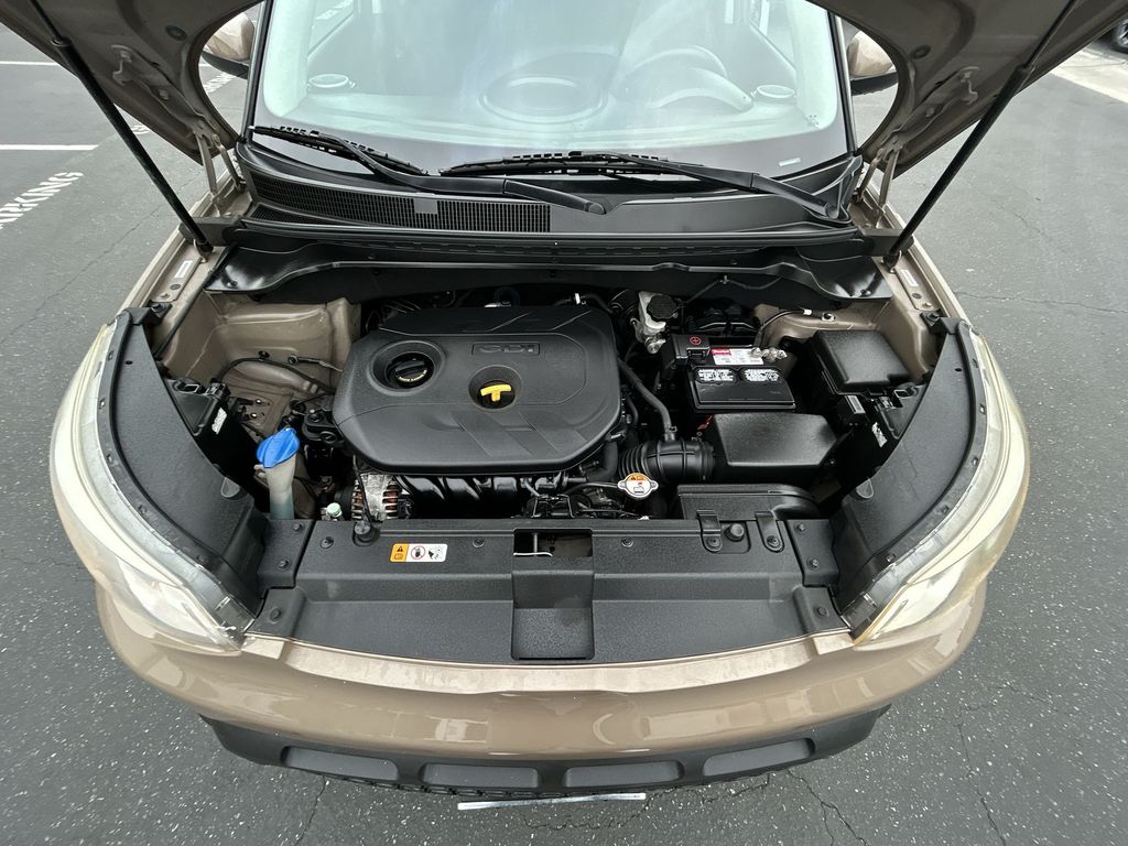 Thumbnail: 2014 Kia Soul - 23