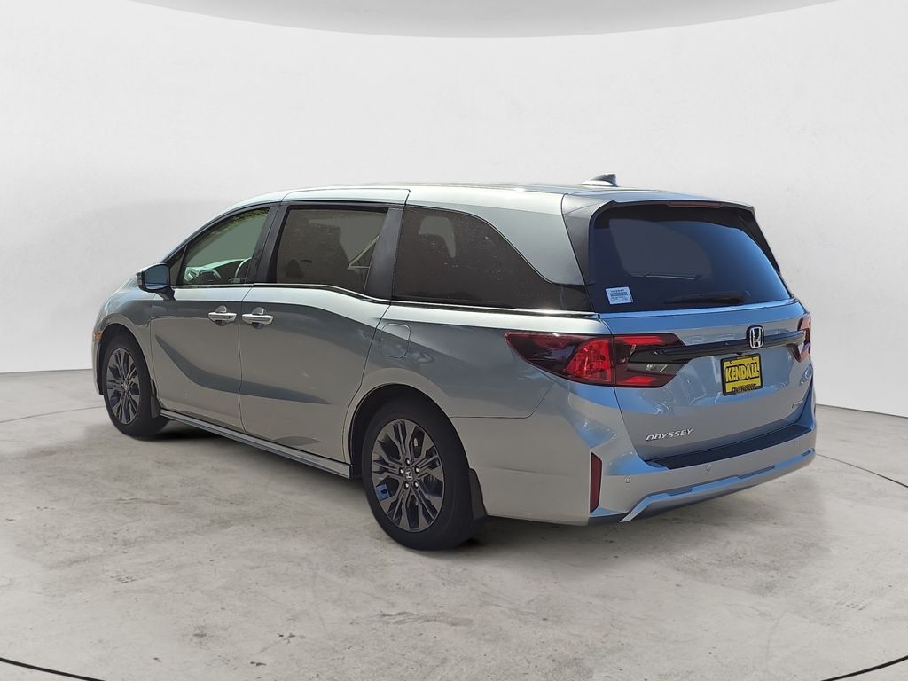 New 2026 Silver Honda Touring image 7