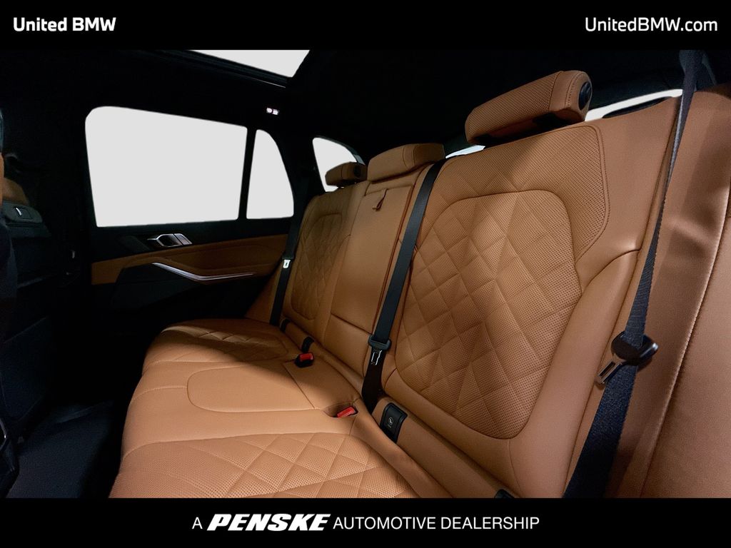 Thumbnail: 2026 BMW X5 - 13