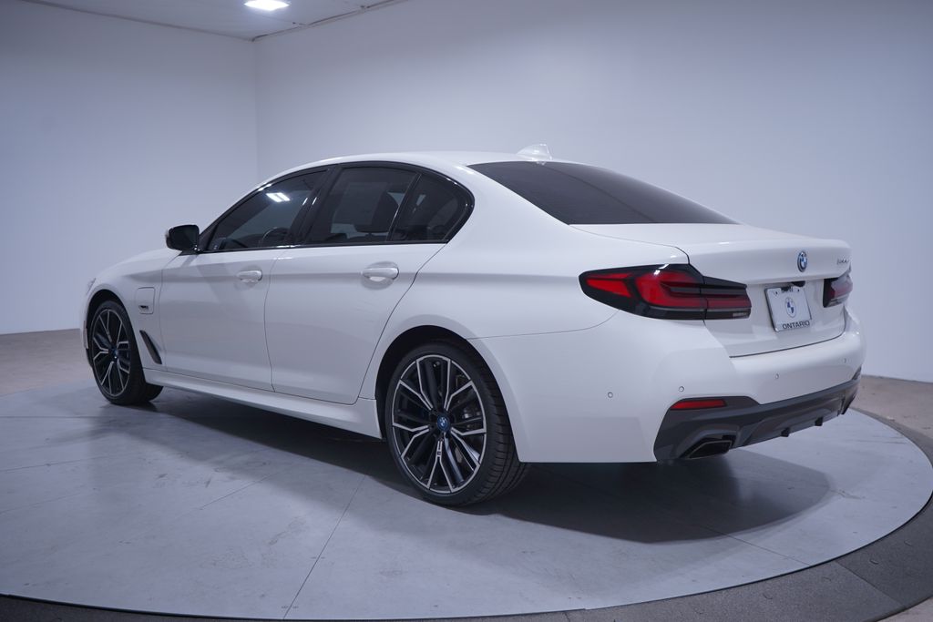 2022 BMW 5 Series 530e iPerformance 3