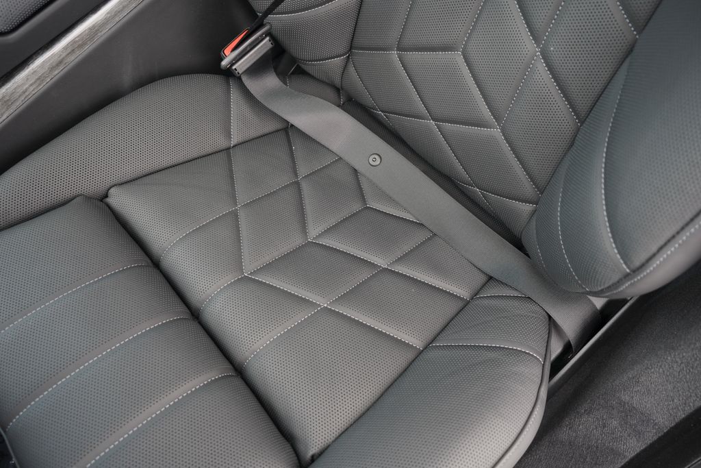 2024 BMW i7 eDrive50 11
