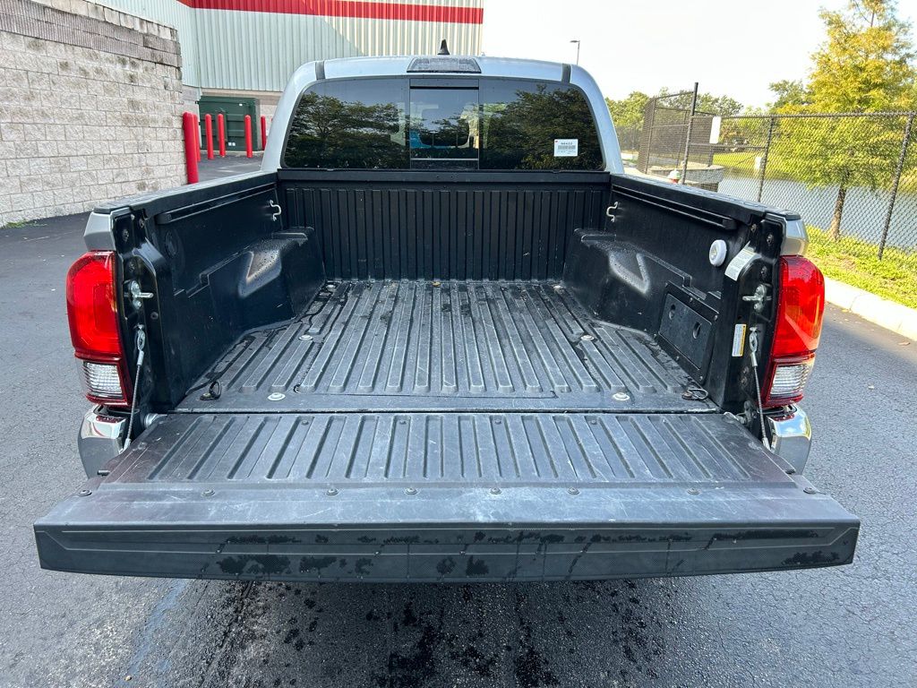 2021 Toyota Tacoma TRD Sport 10