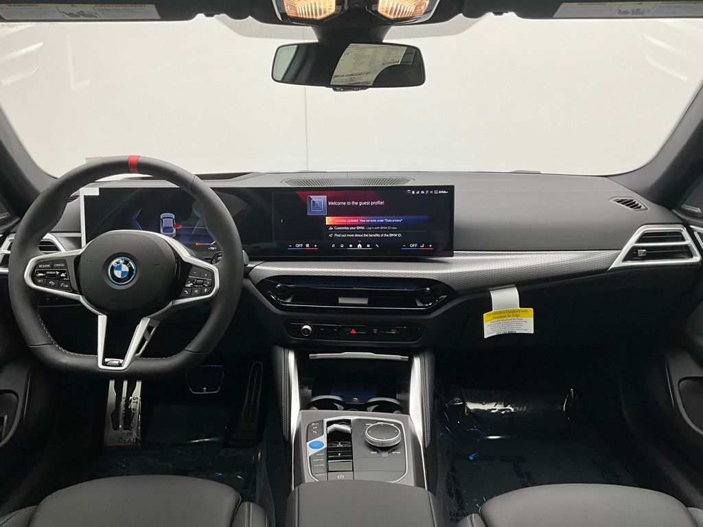 2025 BMW i4 M50 11