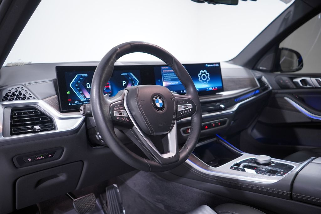 Thumbnail: 2024 BMW X5 - 6