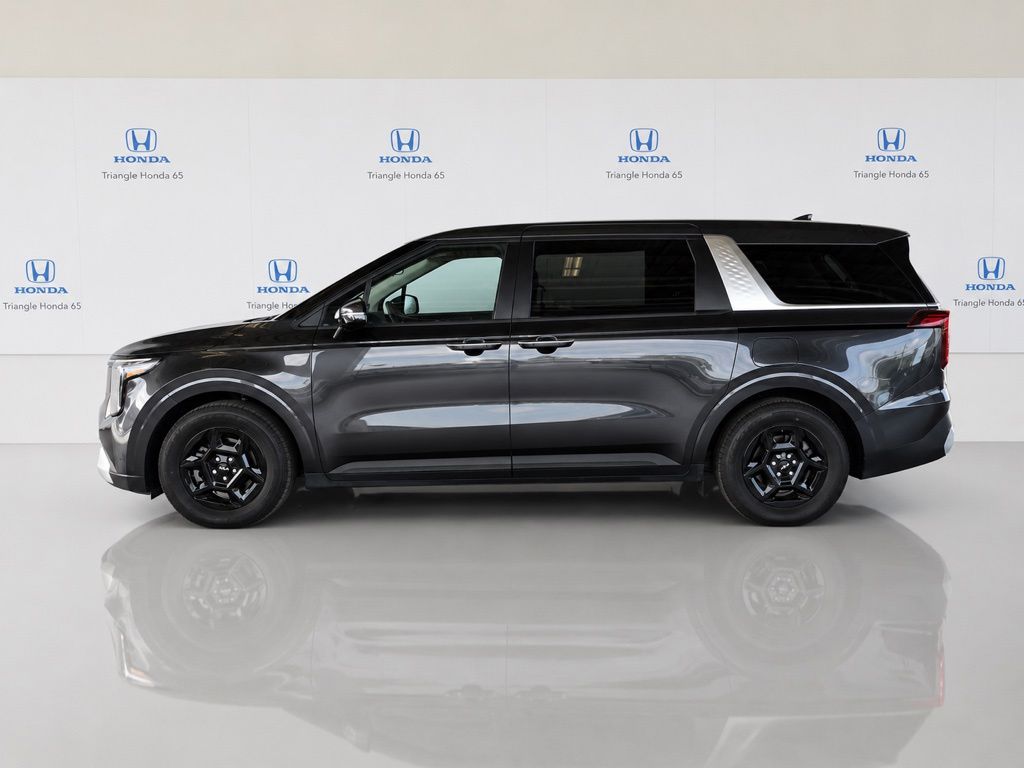 Thumbnail: 2025 Kia Carnival - 2