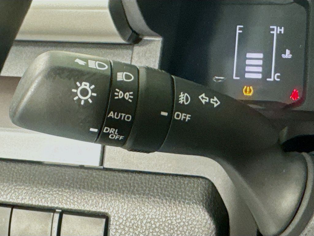 Used Car 2024 Toyota Tacoma  Sr5 For Sale Under $35,000 In Austin, Texas