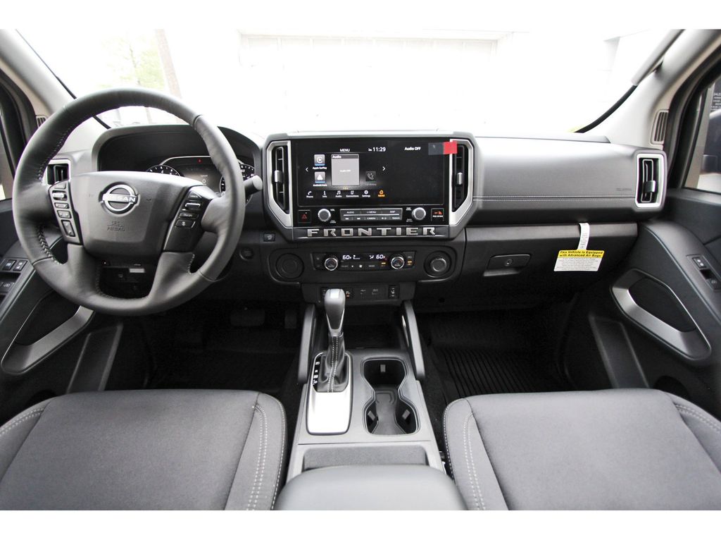 2026 Nissan Frontier SV - 7