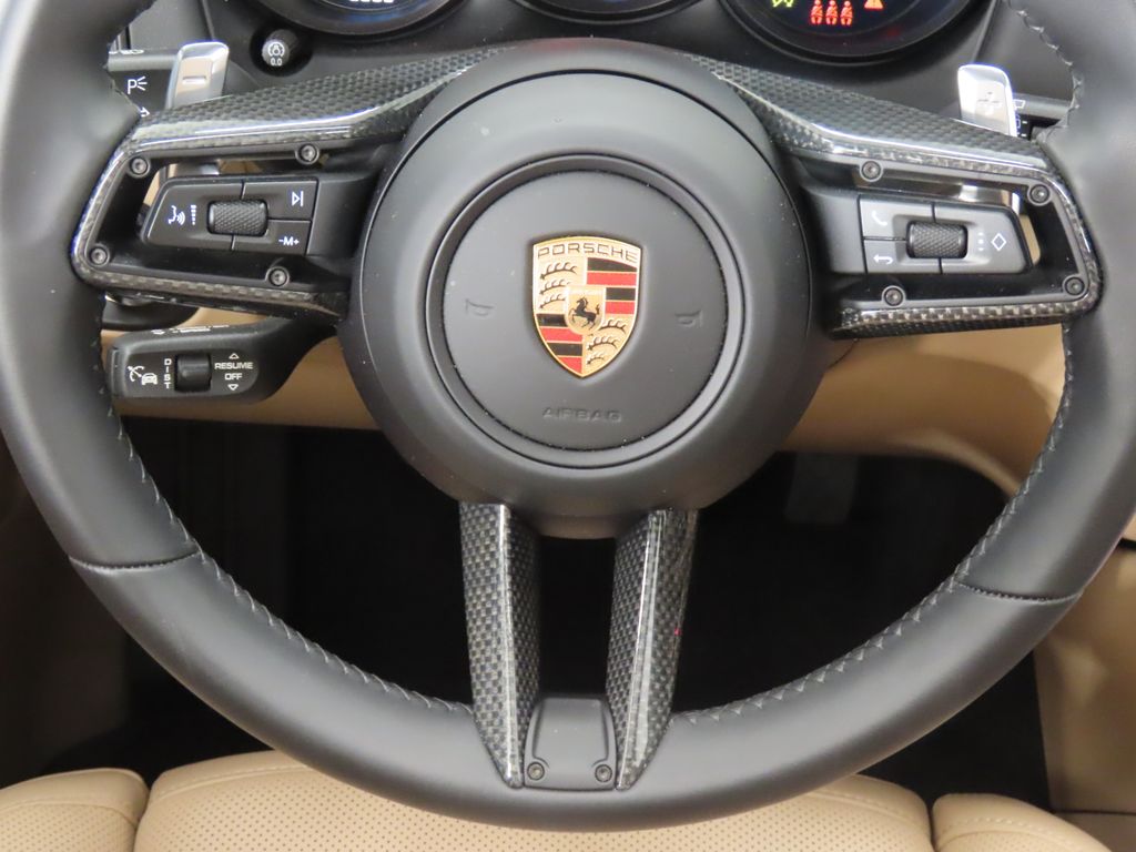 Thumbnail: 2026 Porsche Macan - 19