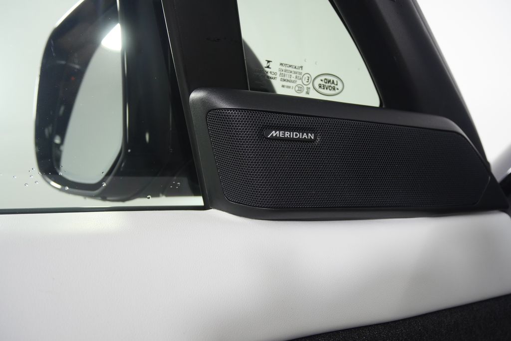 Thumbnail: 2023 Land Rover Range Rover Sport - 10