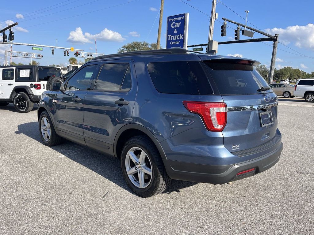 2018 Ford Explorer Base 8