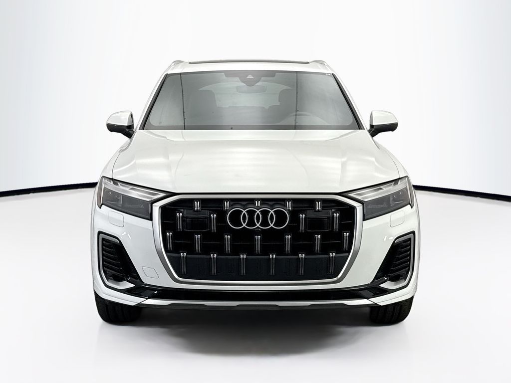Thumbnail: 2025 Audi Q7 - 2