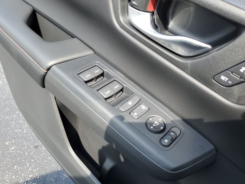 New 2026 Honda CR-V Hybrid SUV