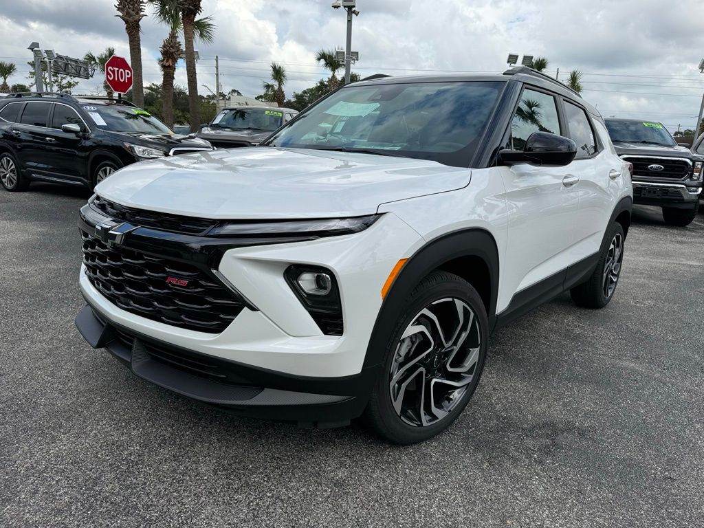 2025 Chevrolet TrailBlazer RS 3