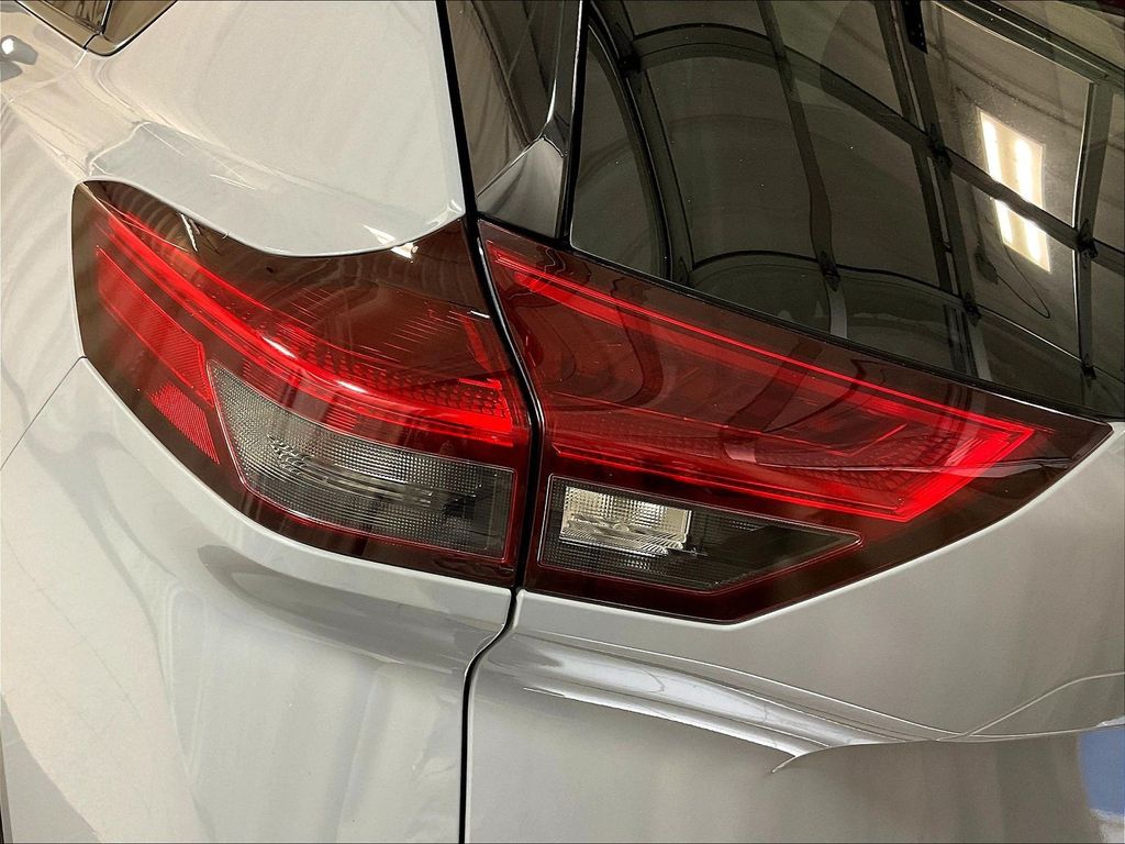 2021 Nissan Rogue — photo 34