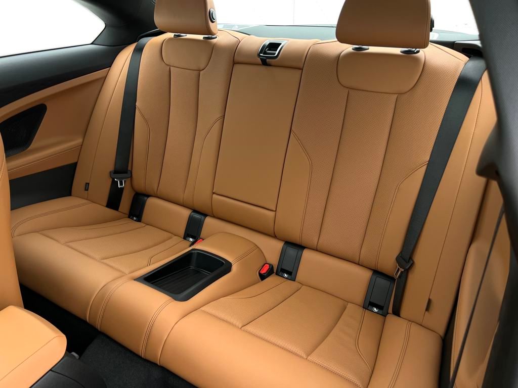2 Series 230i xDrive