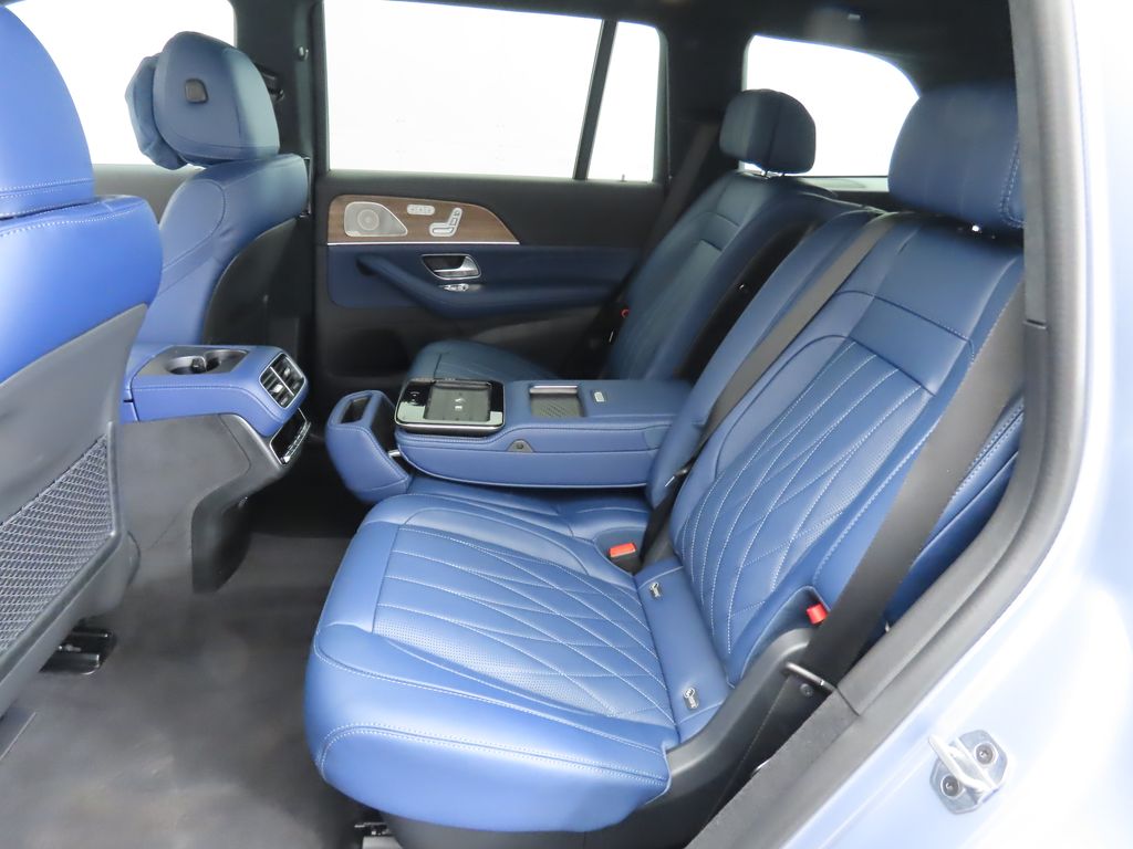 Thumbnail: 2026 Mercedes-Benz GLS - 21