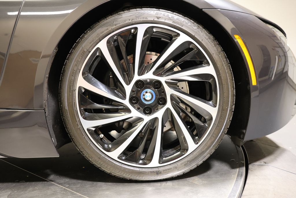 Thumbnail: 2015 BMW  - 22