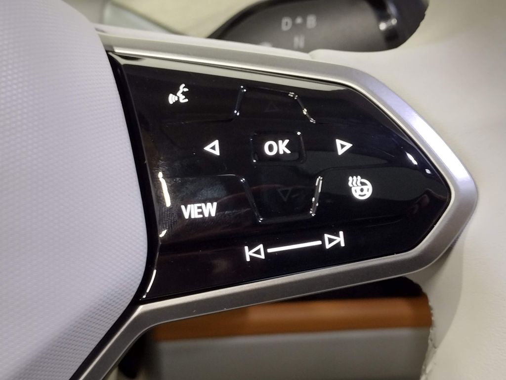 2025 Volkswagen ID. Buzz Pro S Plus