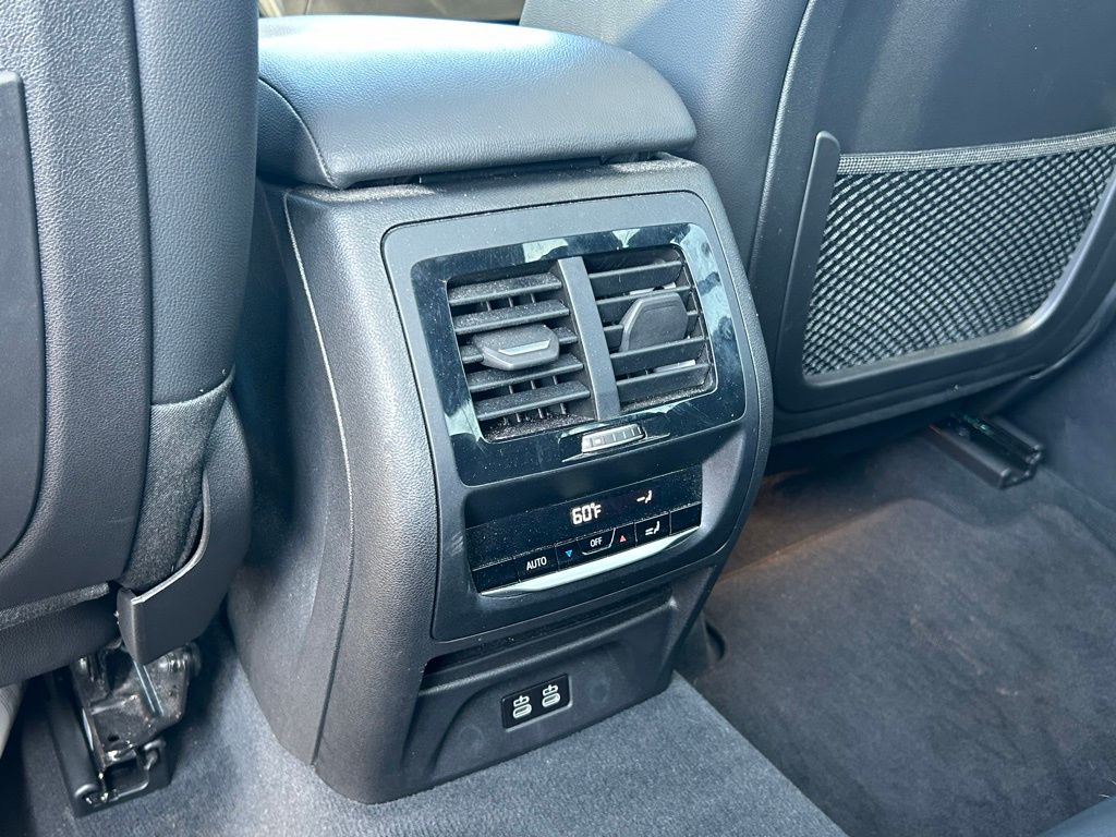 Used 2024 Dark Graphite Metallic BMW sDrive30i image 75