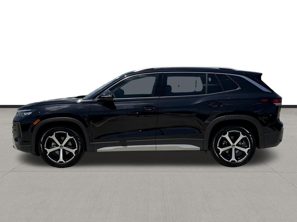 2026 Volkswagen Tiguan 2.0T SE Black at DeMontrond Auto Country