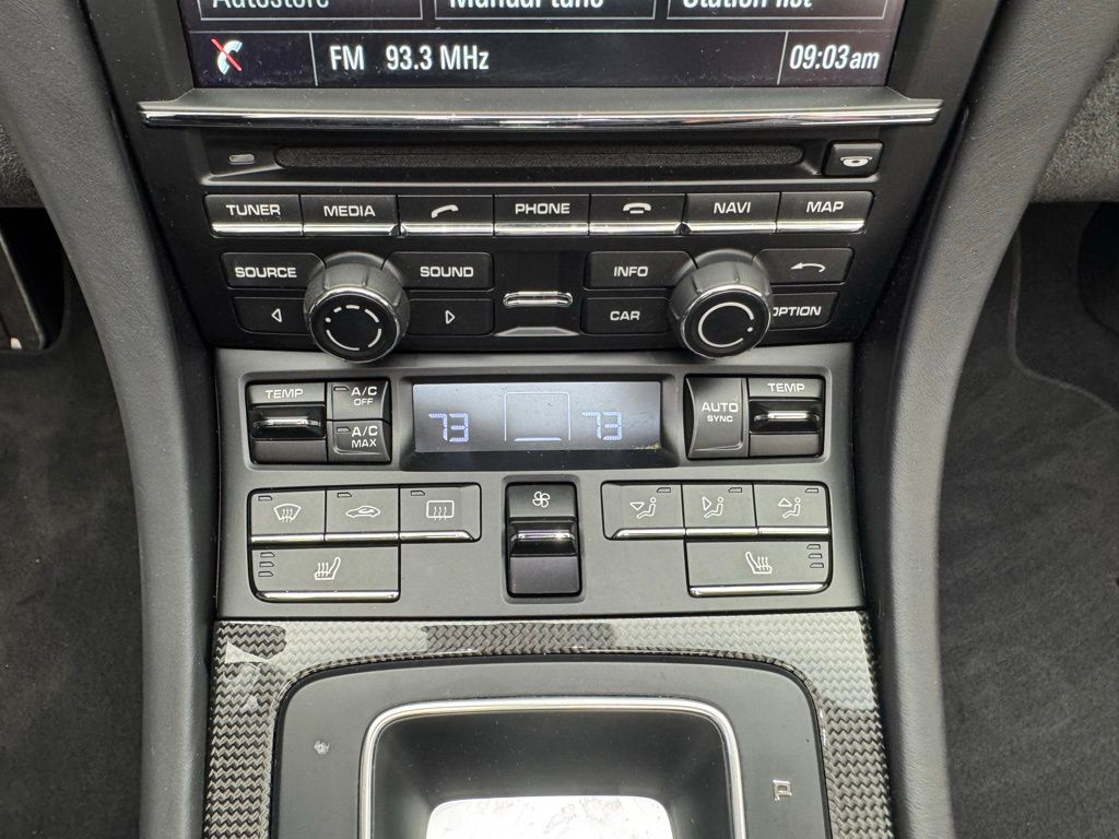 2016 Porsche 911 Carrera S 30