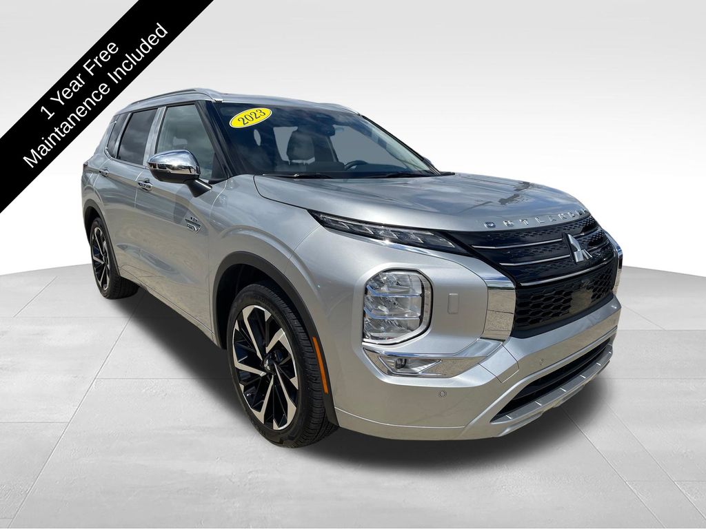 Silver 2023 Mitsubishi Outlander Hybrid Plug-in 1-Speed Automatic