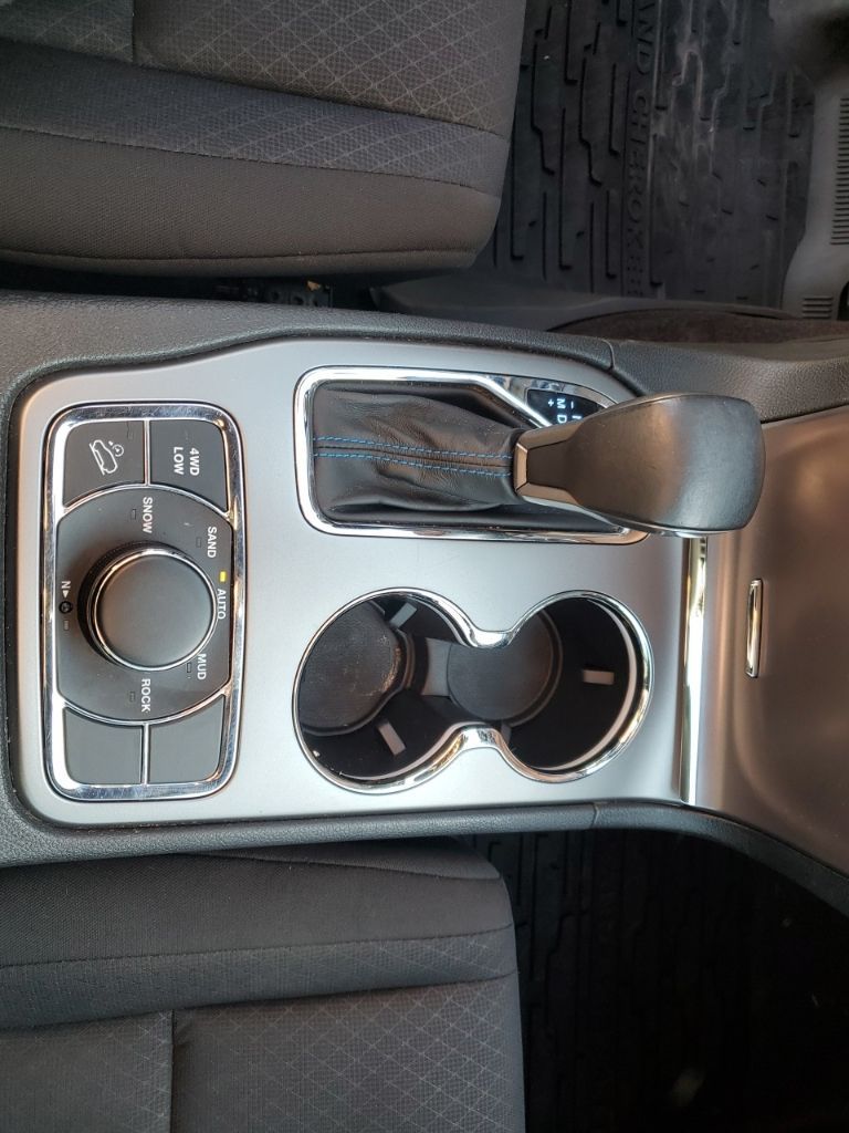 Used Car 2018 Jeep Grand Cherokee  Upland Edition For Sale Under $20,000 In Austin, Texas