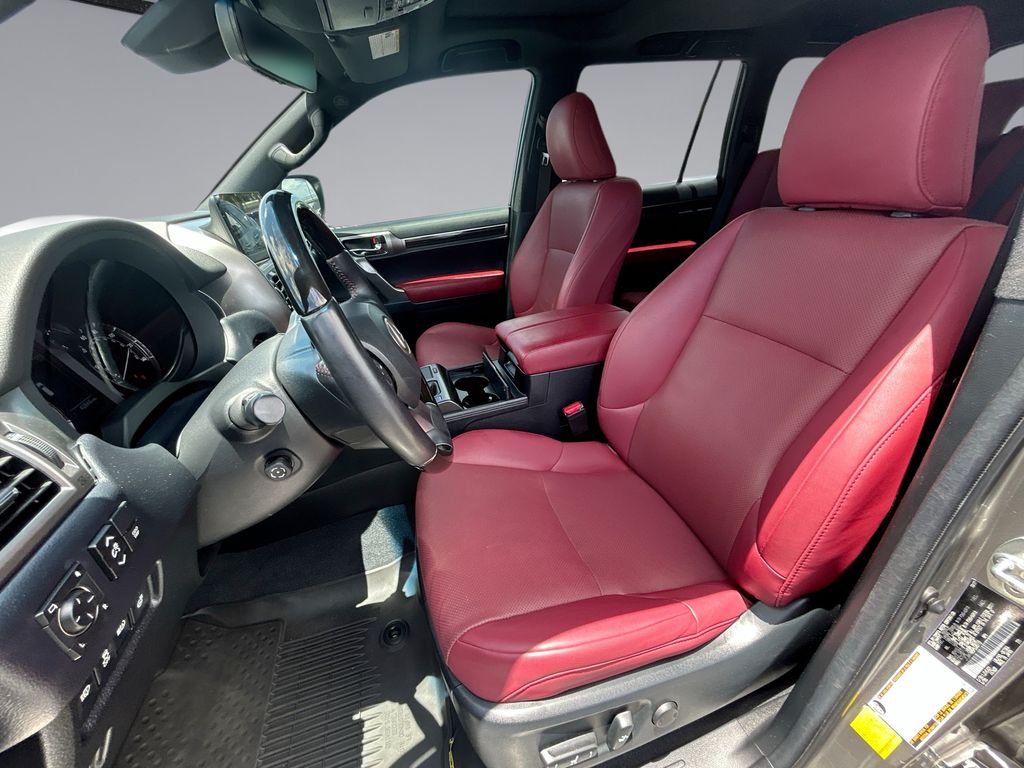Thumbnail: 2023 Lexus GX - 27