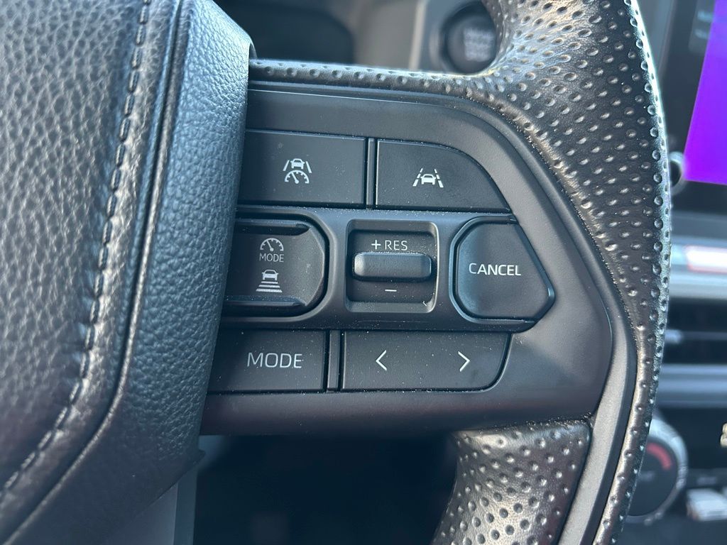 2024 Toyota Tacoma SR5 18
