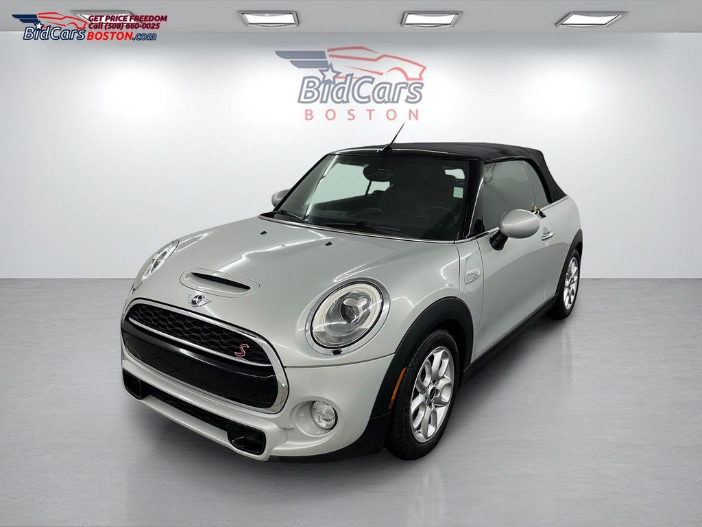 White Silver 2018 MINI Cooper S Convertible FWD Convertible Front-Wheel Drive 6-Speed Automatic