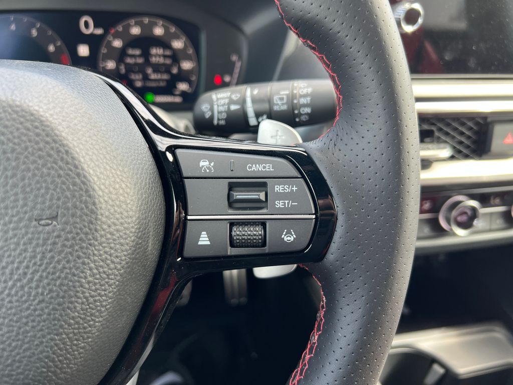 Thumbnail: 2025 Acura ADX - 22