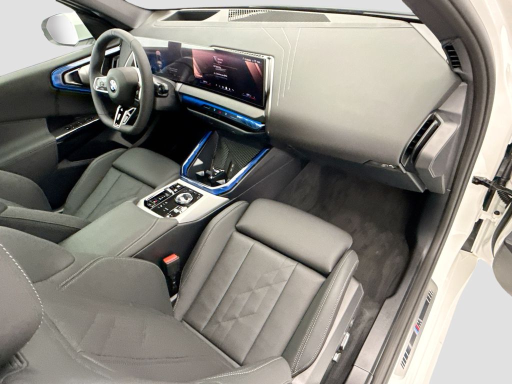 Thumbnail: 2026 BMW X3 - 14