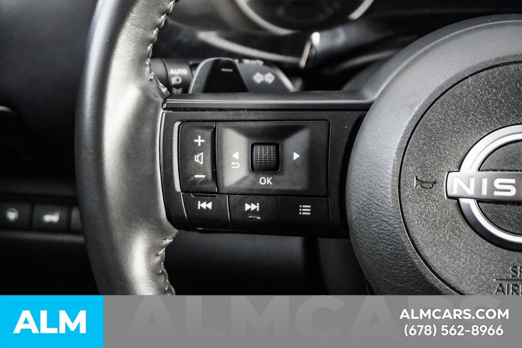 Used 2025 Black Nissan SV image 27